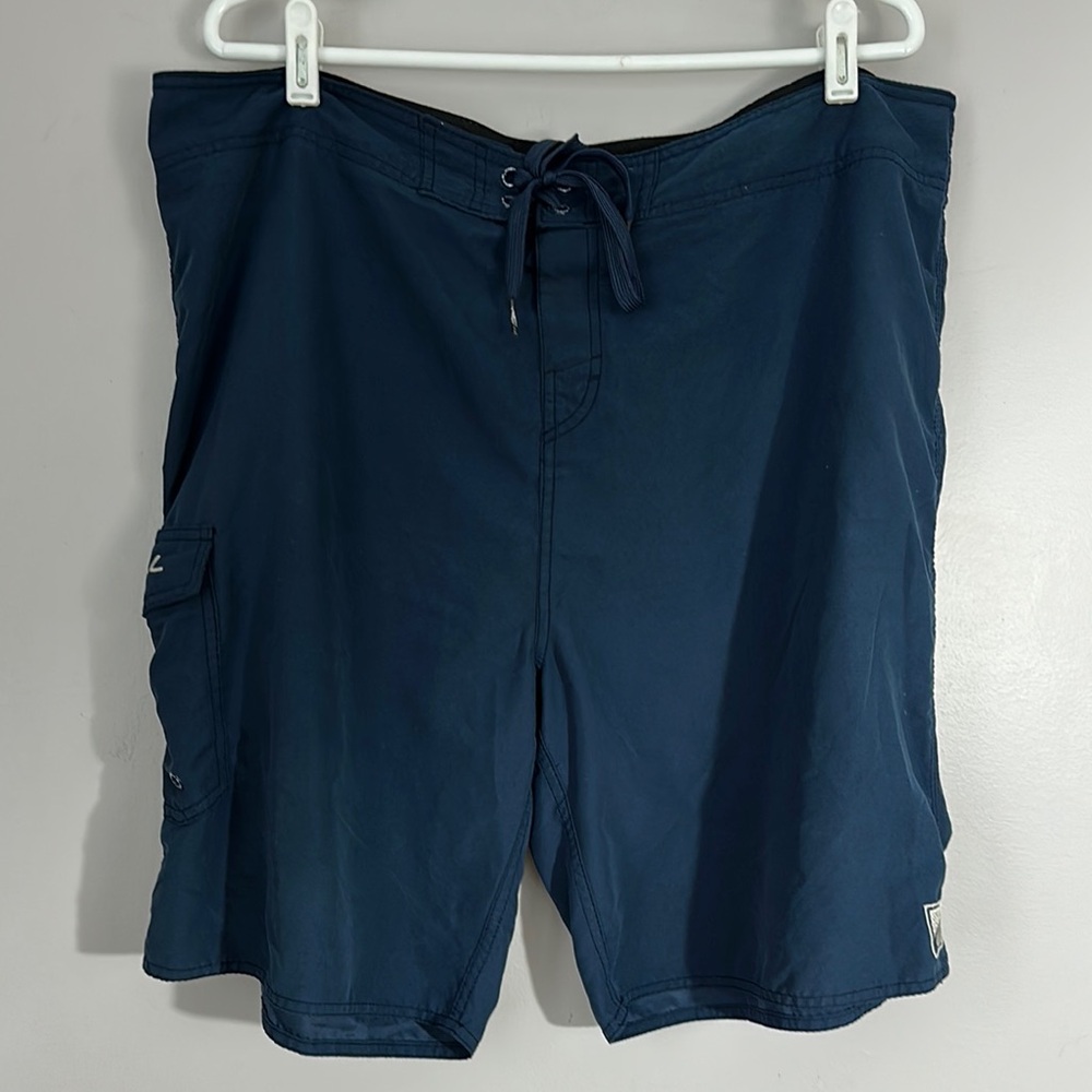 O’Neill Navy Blue Men's Swim Shorts size 40
